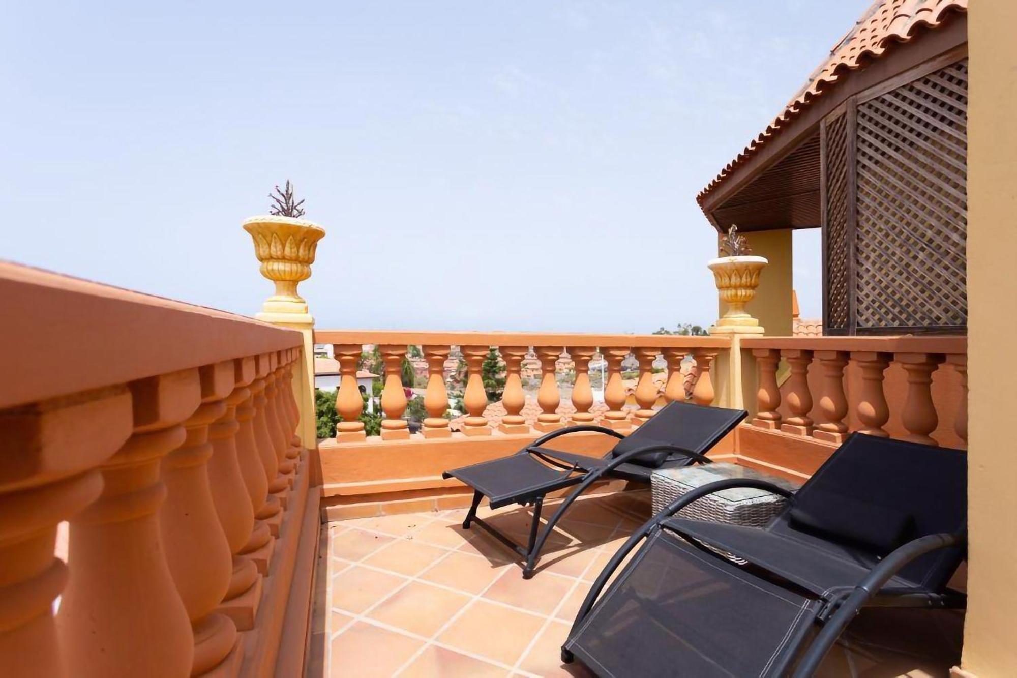 Eden Rentals Elite Palace Suites Costa Adeje  Exterior photo